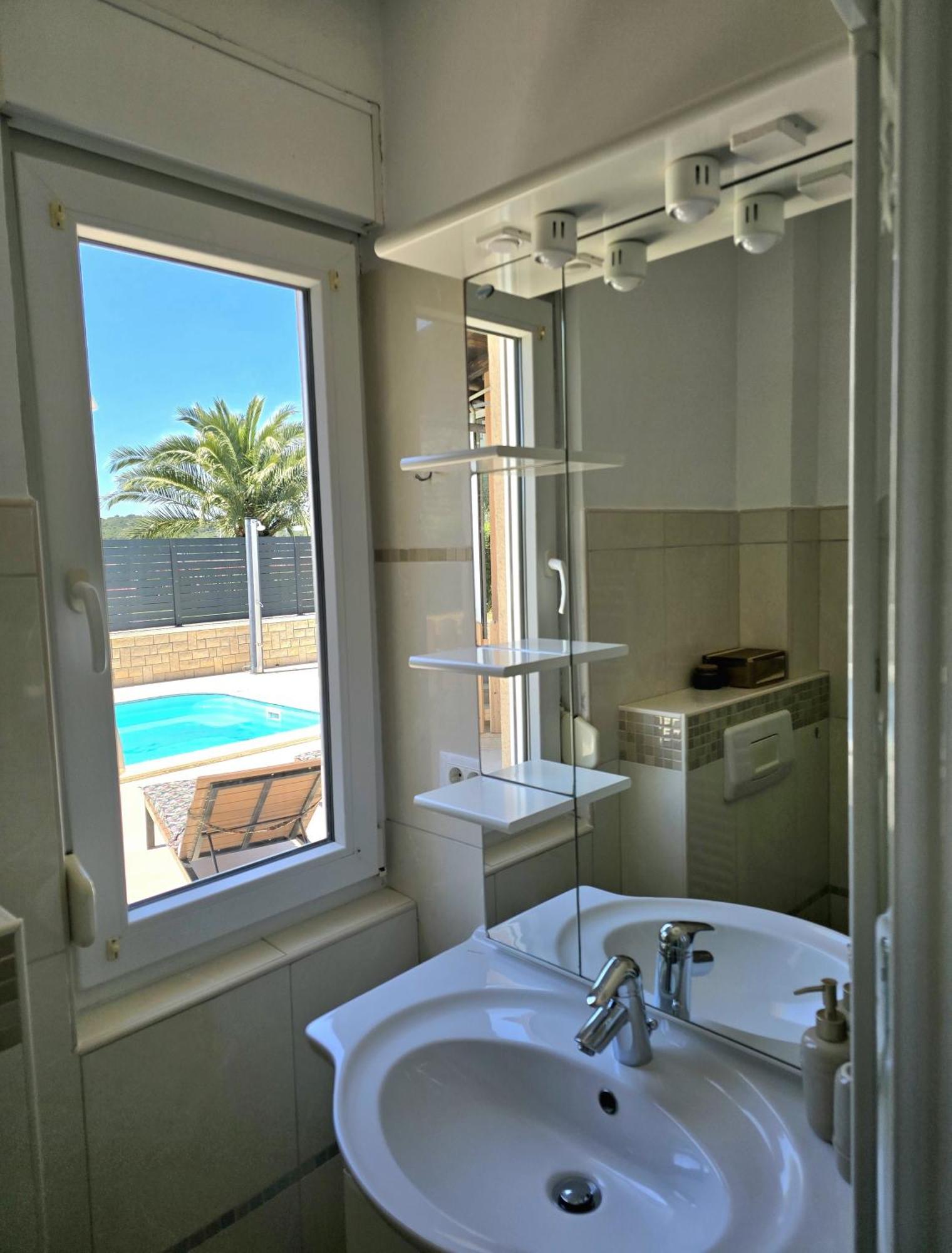Olive Garden, Apartment With A Private Pool Banjole Bagian luar foto